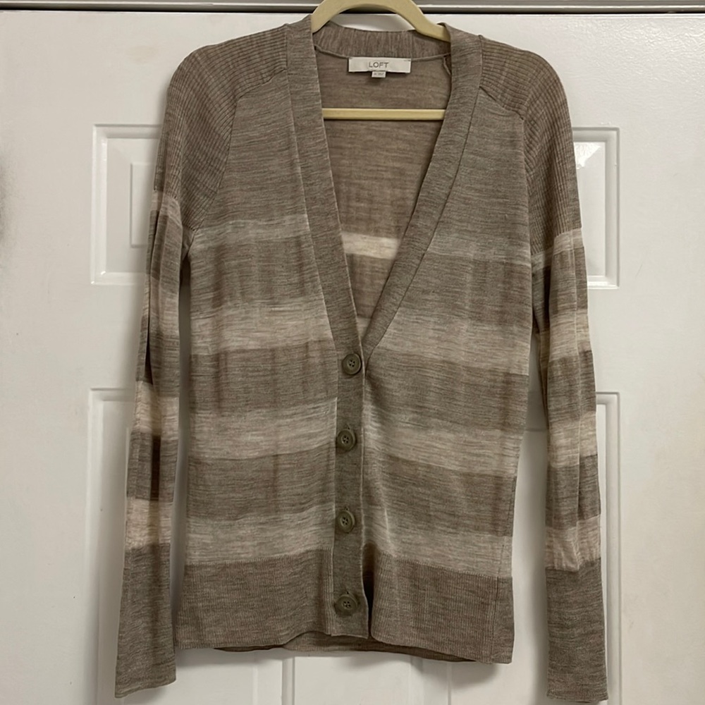 Loft neutral tone cardigan with buttons